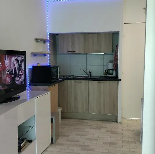 Studio Rdj Terrasse Piscine Sanary Sur Mer